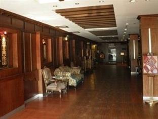 La Fontaine Quraish Suites Aparthotel